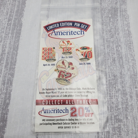 1998 Mark McGwire 62nd Home Run Pin - Picture 2 of 3